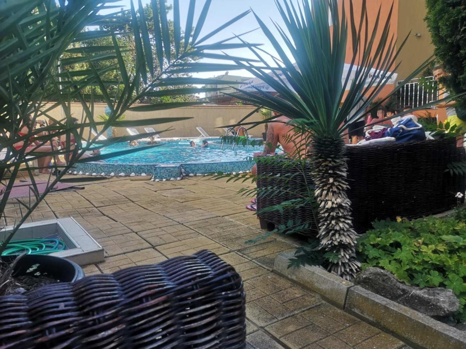 Къща Нанси Sunny Beach Eksteriør billede